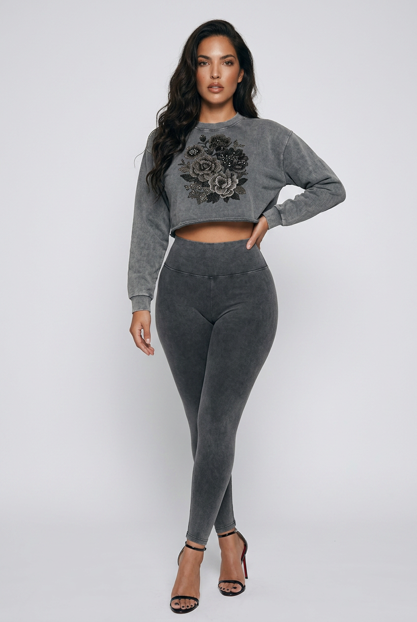 Bosse Rose Snow Washed Raw Edge Cropped Sweatshirt